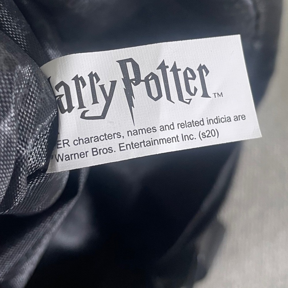 Harry Potter Hufflepuff Buckle-Down Fanny Pack Yellow Badger Wizarding World Bag - Picture 11 of 12